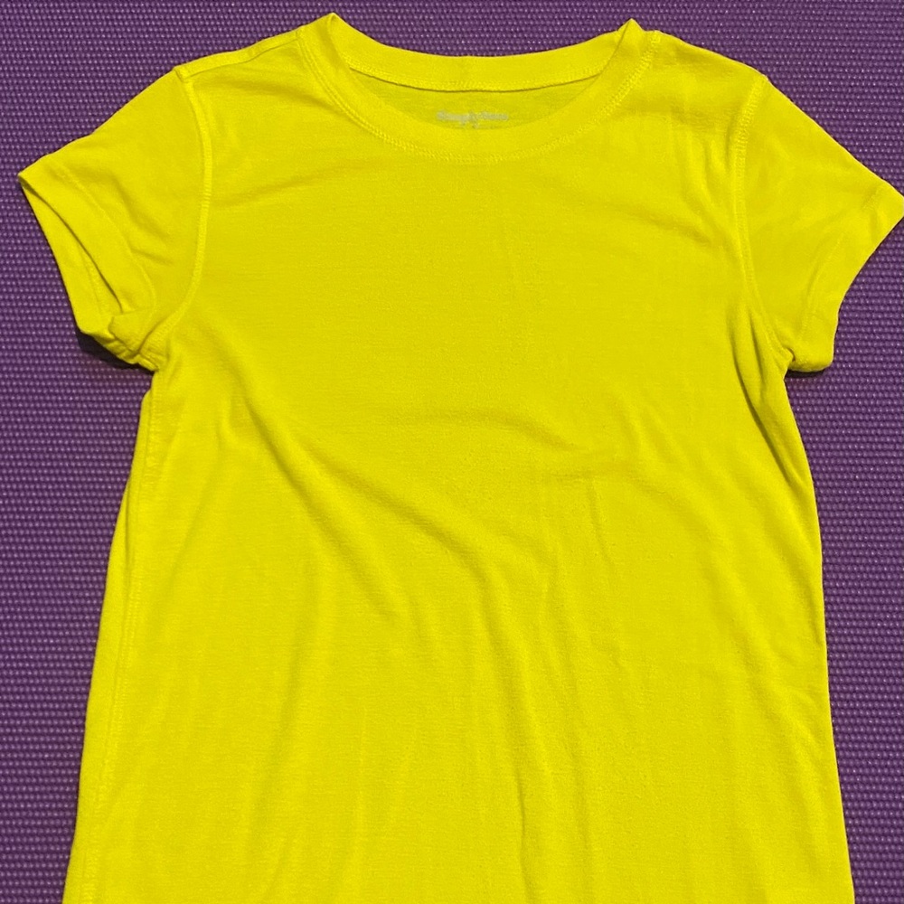 Yellow Crew Neck Tee Shirt Vera Wang- M
